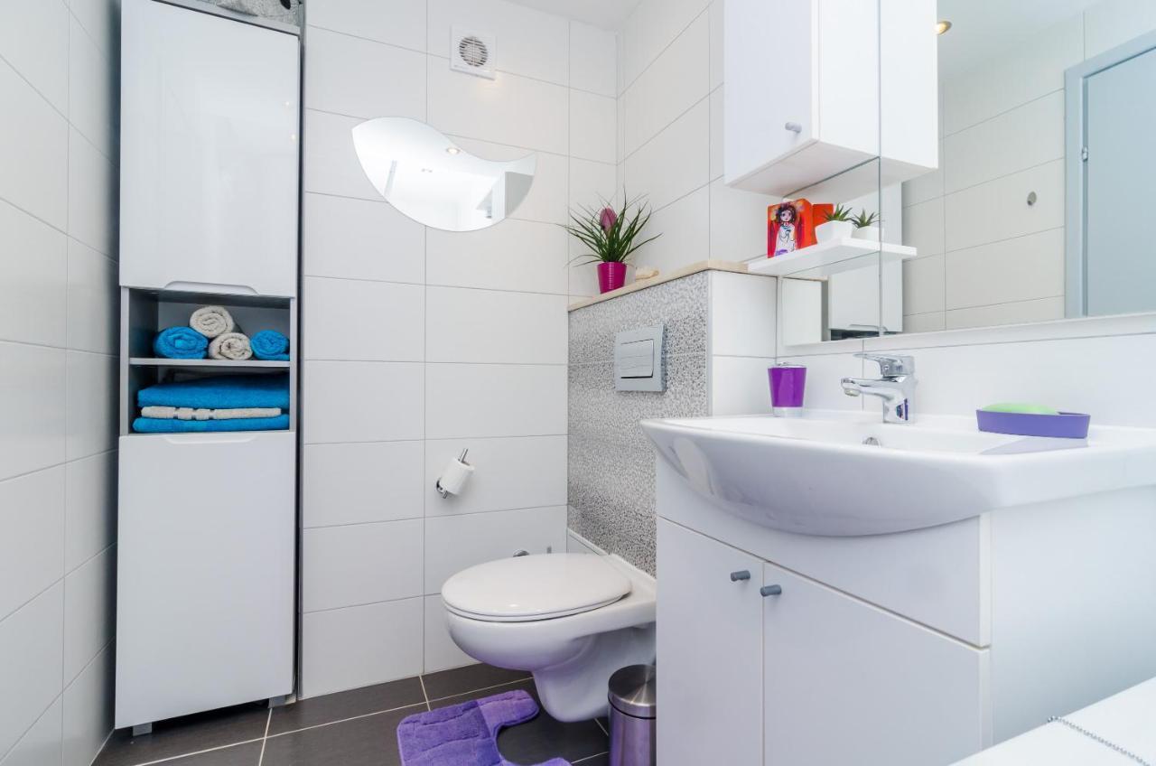 Sun Apartment