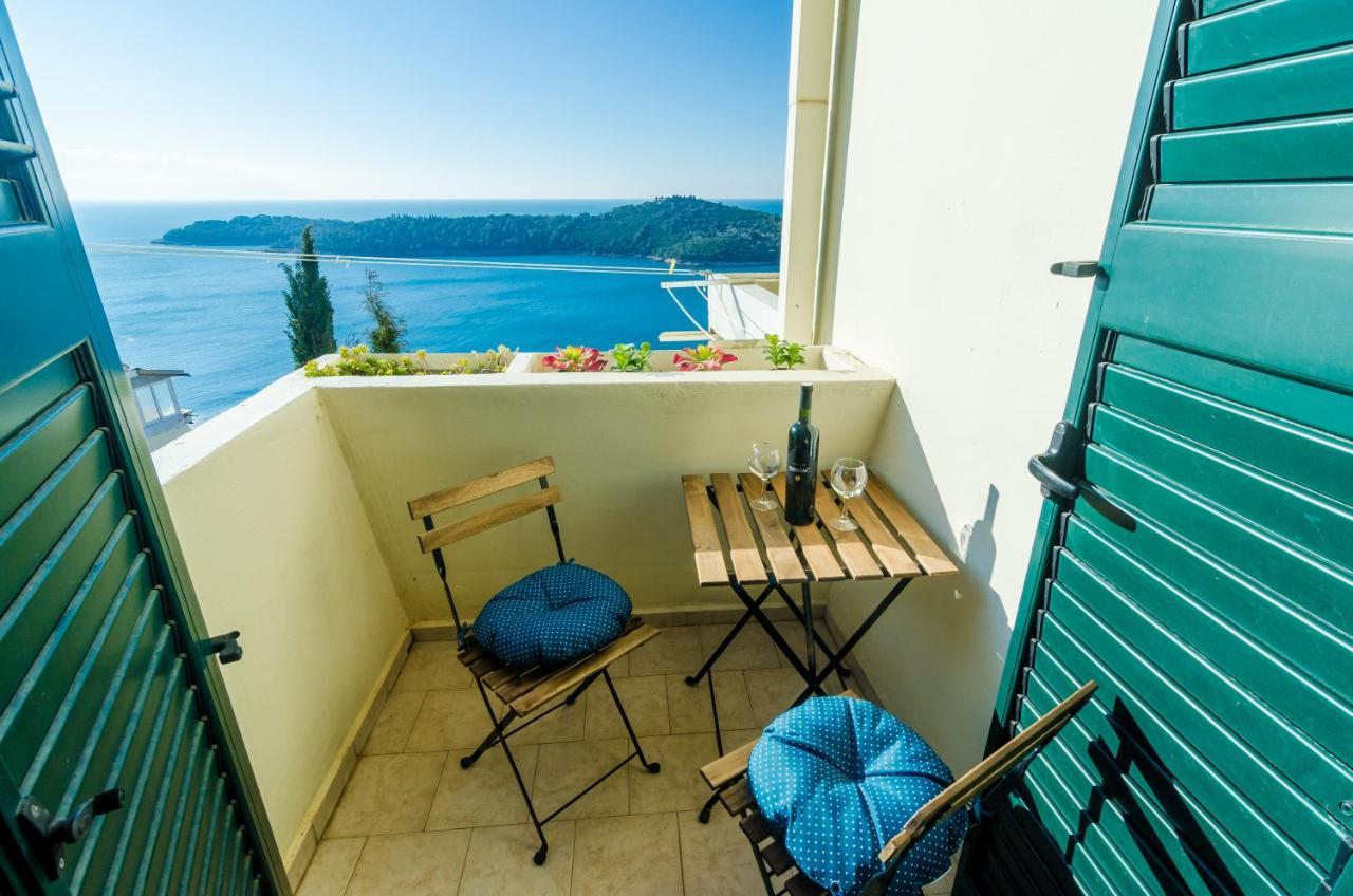Sun Apartment
